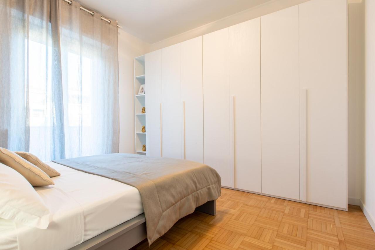 Italstay - Disciplini Apartment -10 Min Dal Duomo 밀라노 외부 사진